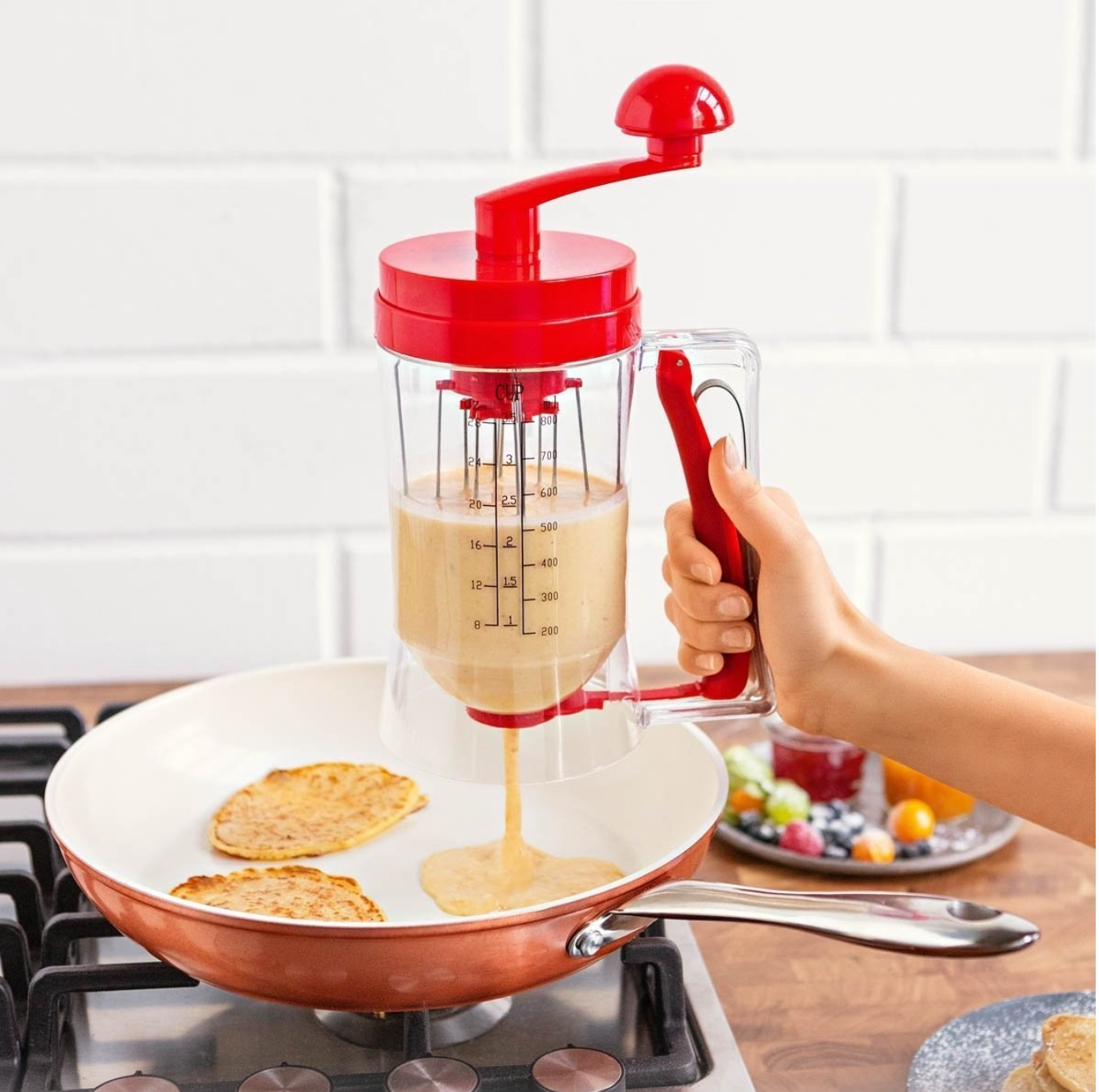 '- Blender manual pancake machine pentru clatite si prajituri