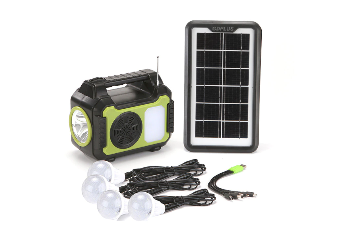 '- Kit solar GD-8072 echipat cu dispozitive, USB, 4 becuri LED si radio